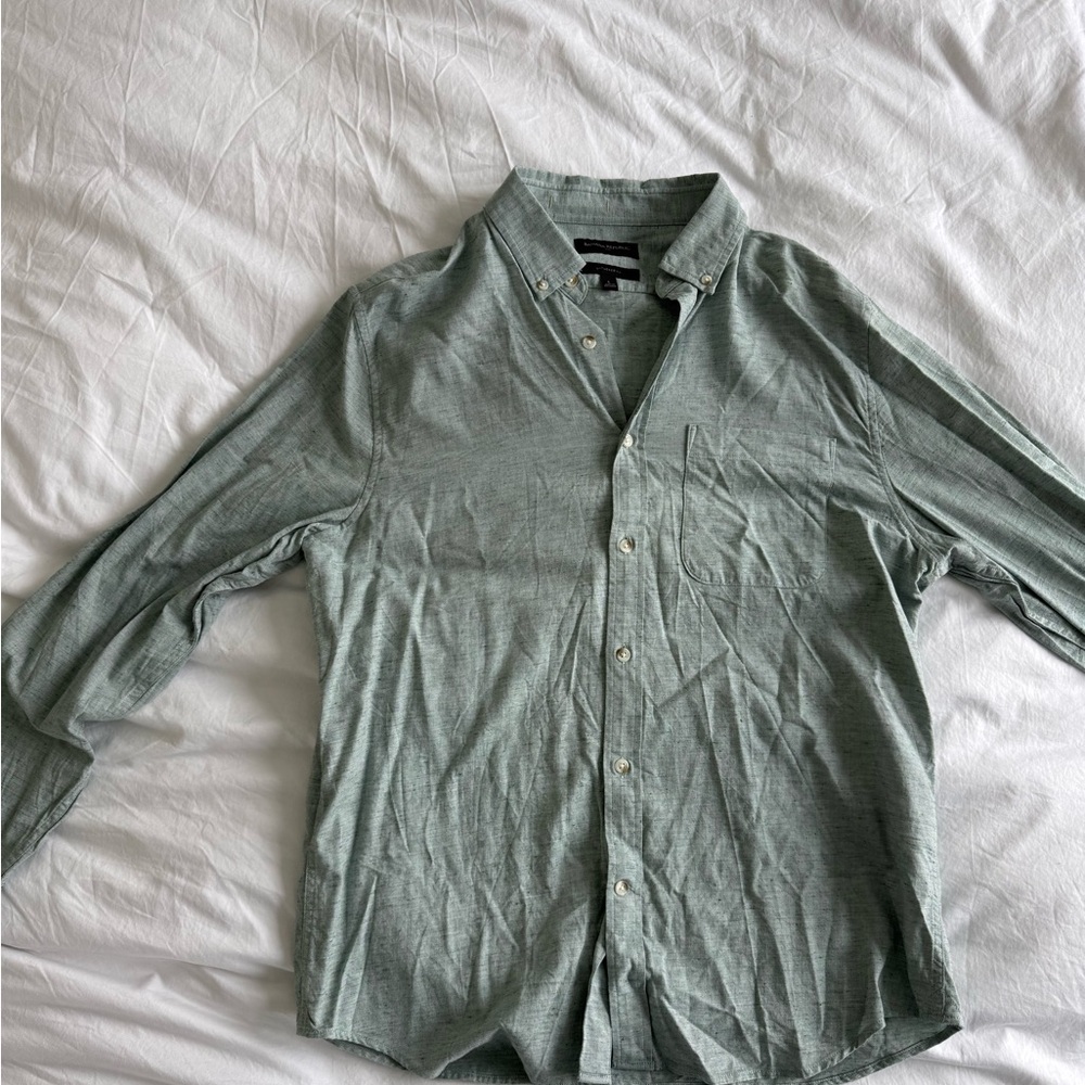 Banana Republic Sage Green Casual Button Down Shirt